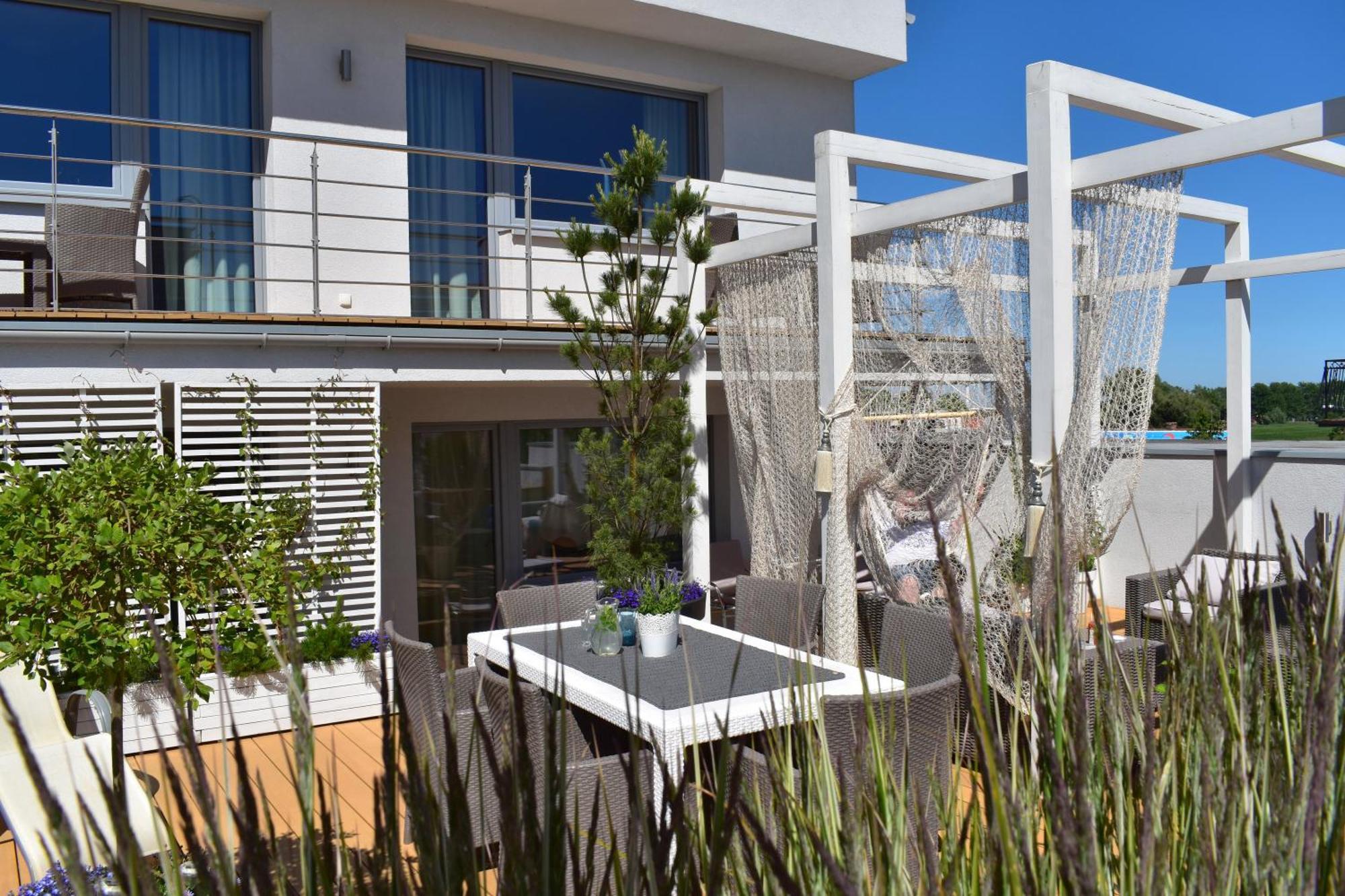Kameralny Aparthotel Elegante Wladyslawowo - Adults Only Εξωτερικό φωτογραφία