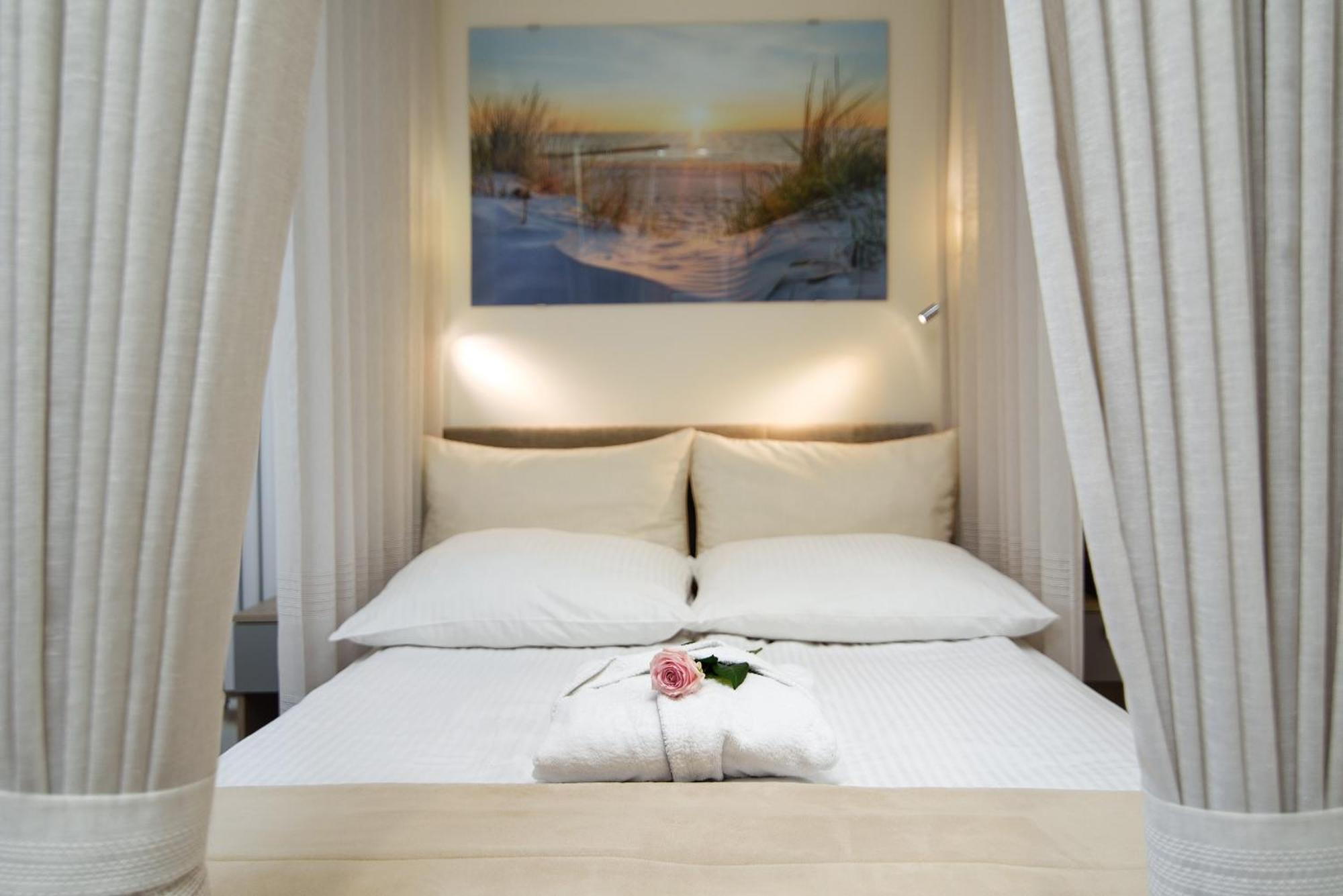 Kameralny Aparthotel Elegante Wladyslawowo - Adults Only Εξωτερικό φωτογραφία
